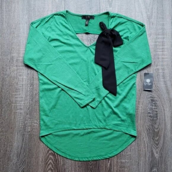 Jessica Simpson "Hester" keyhole back Top - Picture 1 of 2